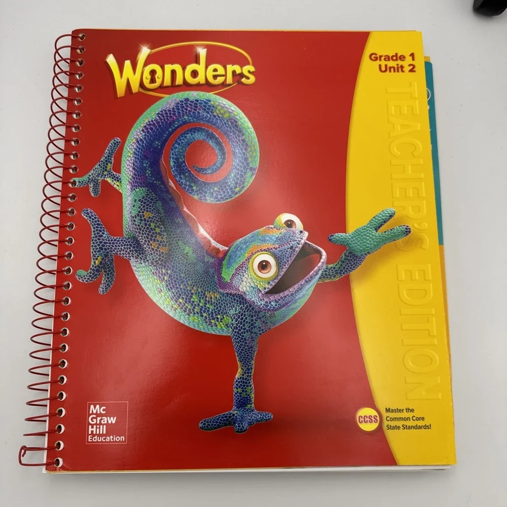 Wonders Teacher's Edition, Unit 2, Grade 1, Like New Used, Free shipping in...